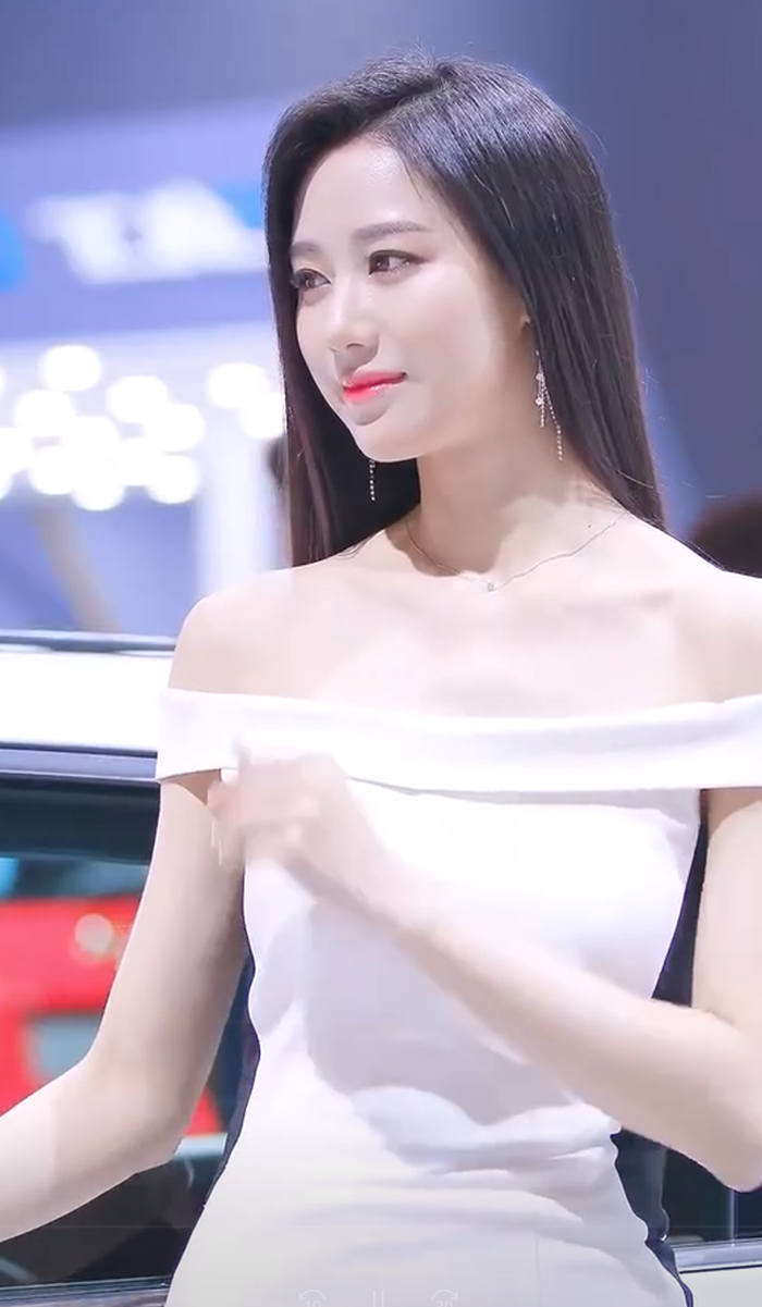 新加坡外围模特微信